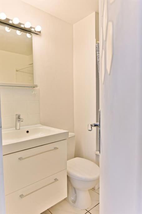 Appartement Proche Canal Saint Martin Paryż Zewnętrze zdjęcie